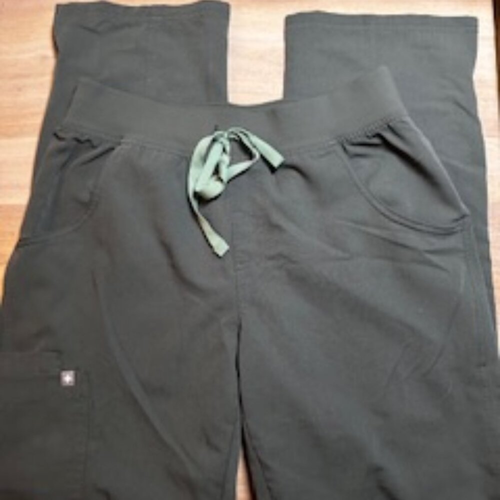 Figs scrub set in Bonsai